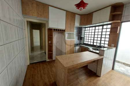 Casa térrea para venda no Parque Delta