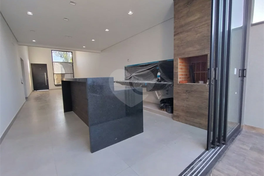 Casa em Condomínio à Venda em Piracicaba/SP.