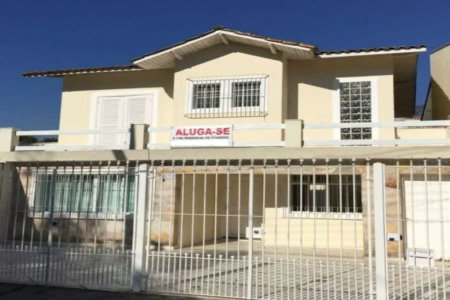 Casa à venda com 3 quartos, sendo 1 suíte,  em Jardim Bonfiglioli, São Paulo, SP
