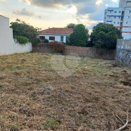 Terreno com 600,00 m².