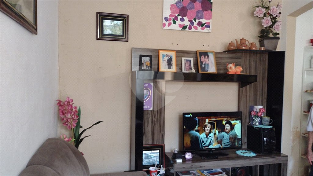 Casa no Jardimm real com mais de 208m² muito boa.