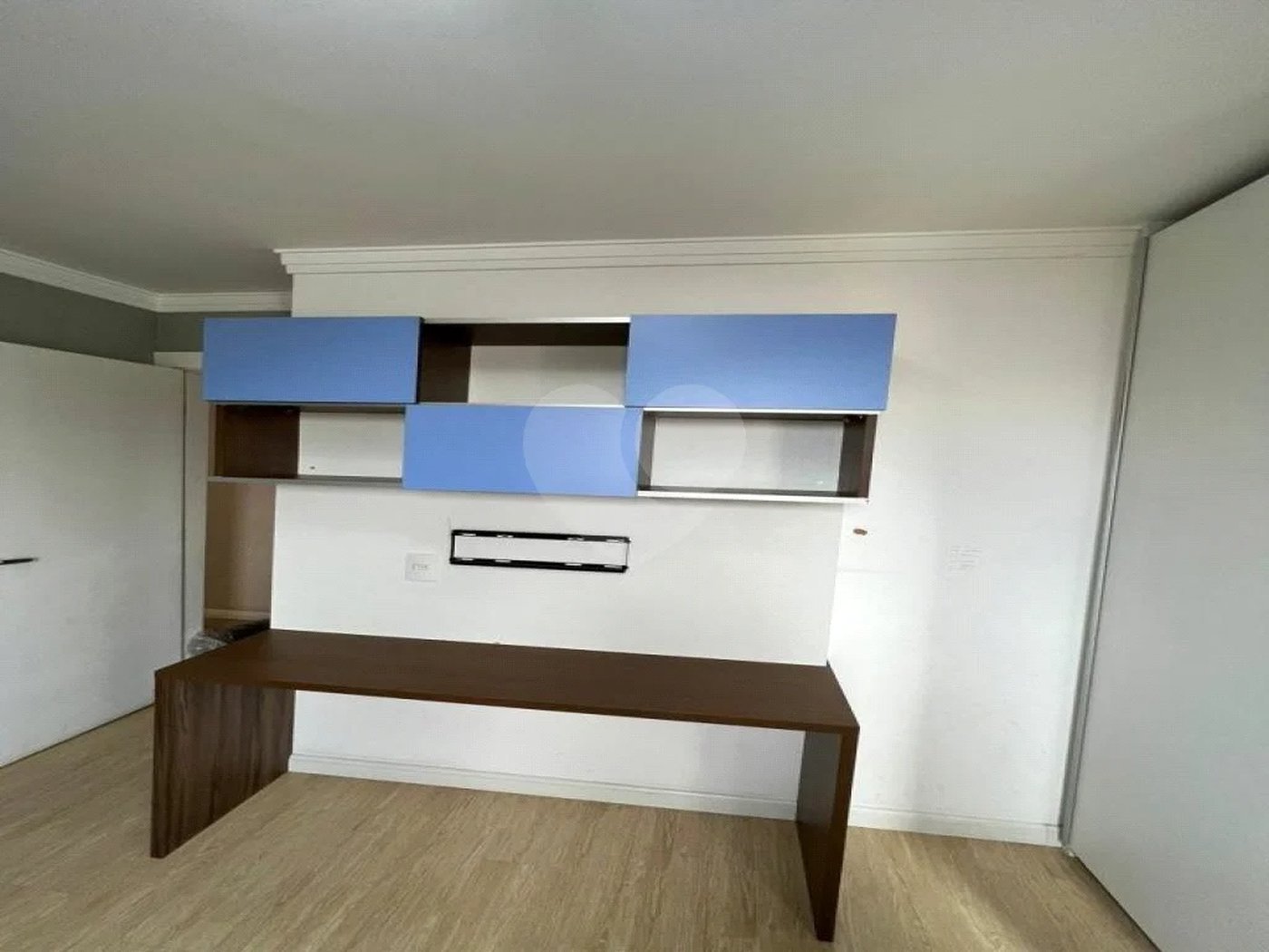 Apartamento à venda com 3 quartos, sendo 1 suíte,  em Vila Guilherme, São Paulo, SP