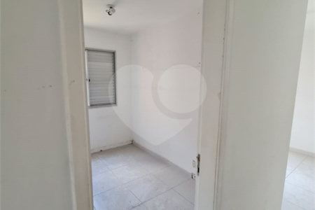 Apartamento à venda com 65m² -Cambuci