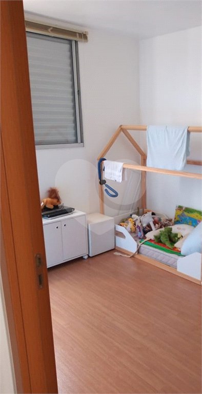 Apartamento com 2 dormitórios