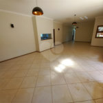 Casa Térrea no Condomínio Damha I,