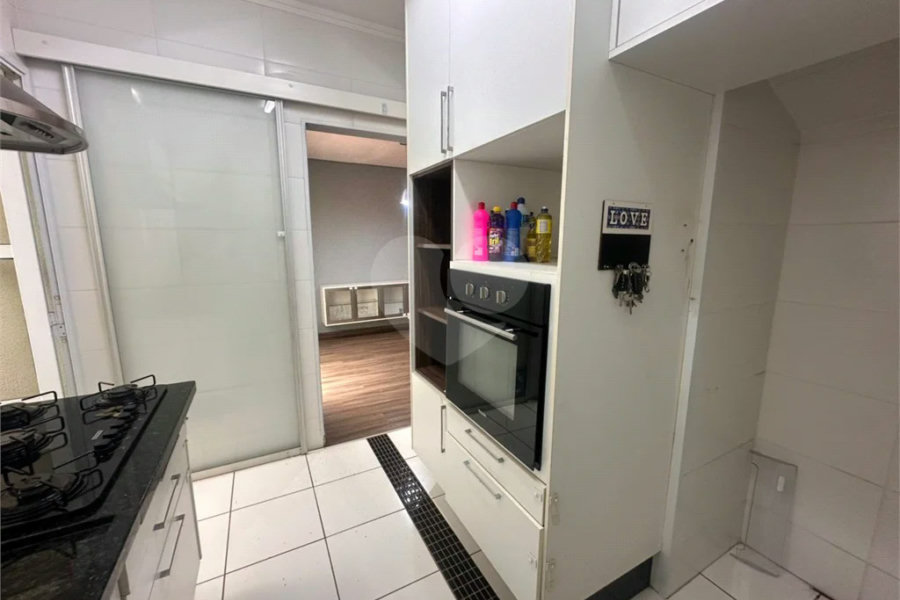 Casa de Condomínio com 3 Quartos e 2 banheiros à Venda, 311 m² por R$ 750.000