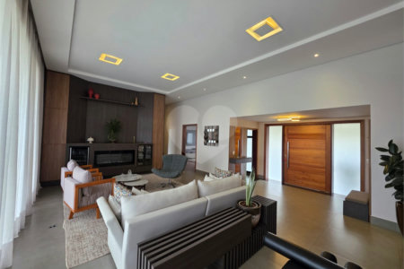 Casa à venda no Condomínio Jardim Primavera – Luxo, Espaço e Exclusividade em Louveira