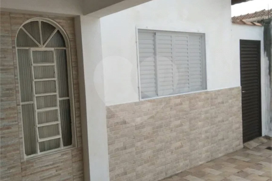 CASA IAA COM 260M DE TERRRENO