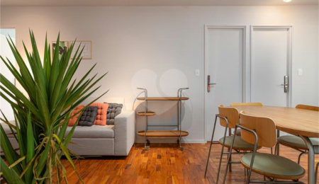 Apartamento à venda com 4 quartos, sendo 1 suíte,  em Vila Cordeiro, São Paulo, SP