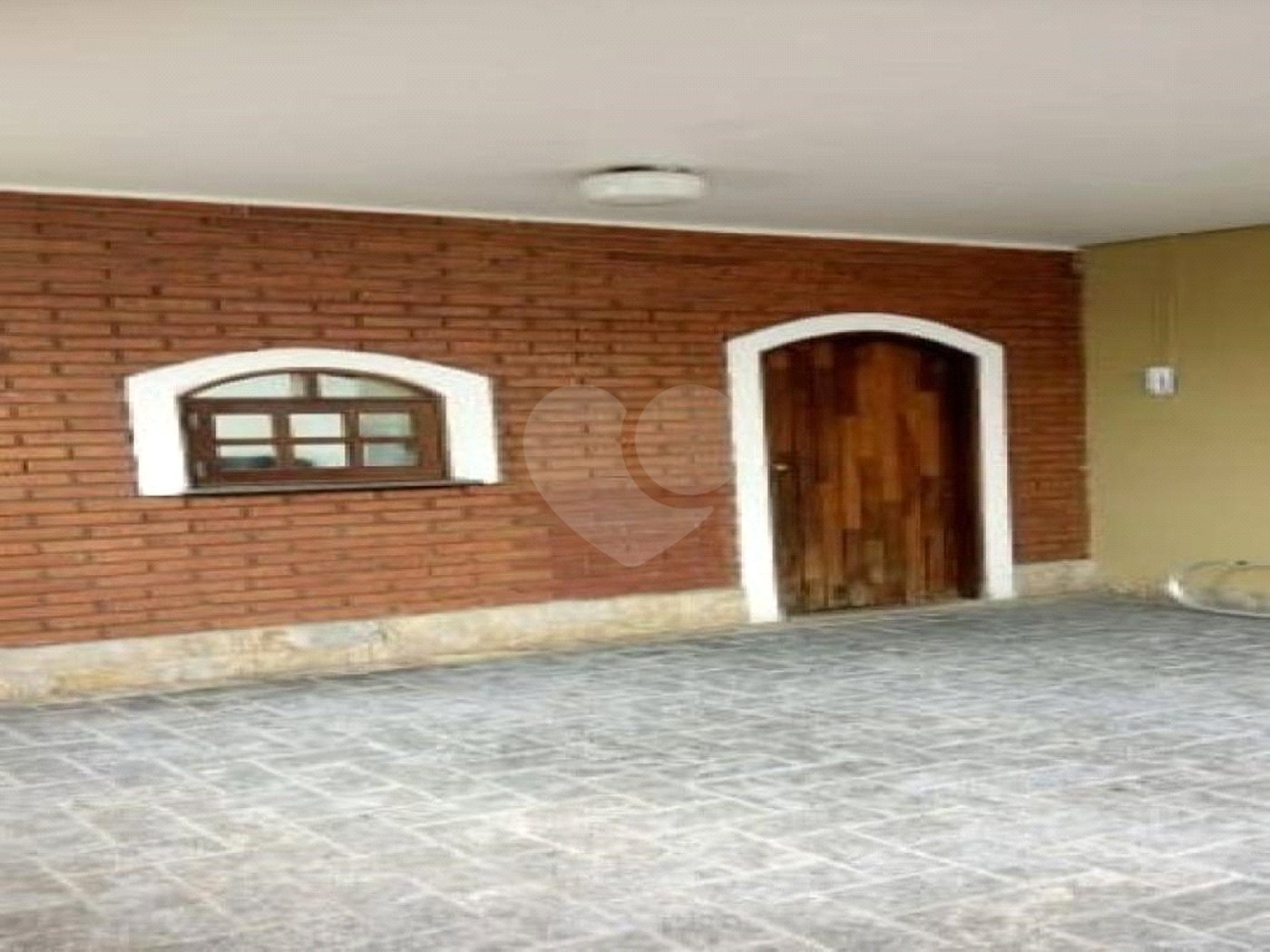 Excelente Apartamento de 02 dormitórios. Venha fazer uma Visita.