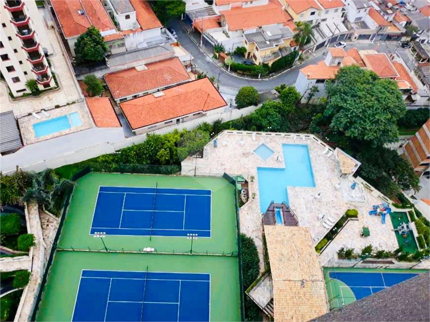 Apartamento à venda na Saúde de 500m² com 5 dormitórios, 4 suítes e 5 vagas