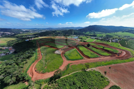 Residencial Brumana Atibaia — Lotes a partir de: 224.248,01