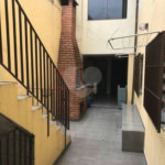 Sobrado imponente à venda no Jardim Leonor de Barros