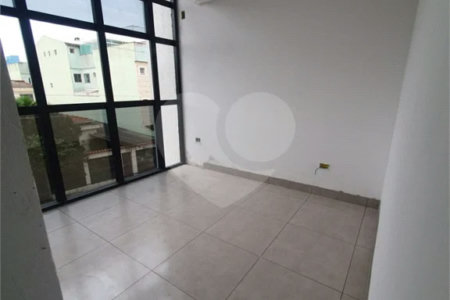 Cobertura com 100m² , 2 dormitórios , sendo 1 suíte , 1 vaga , à venda no bairro Campestre em Santo André.