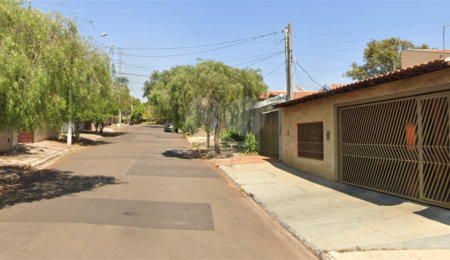 Casa à venda com 3 quartos em Romeu Santini, São Carlos, SP
