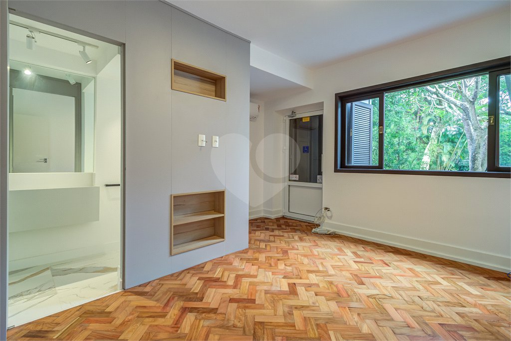 Casa à venda com 4 suítes em Alto da Boa Vista, São Paulo, SP