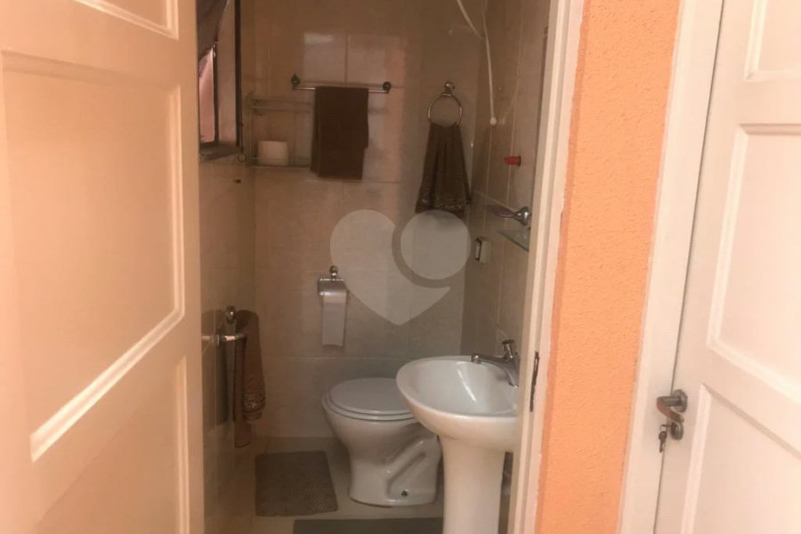 Casa à venda com 5 quartos, sendo 3 suítes, em Alto da Lapa, São Paulo, SP