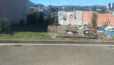 Terreno à venda em Loteamento Shangrilá, Valinhos, SP