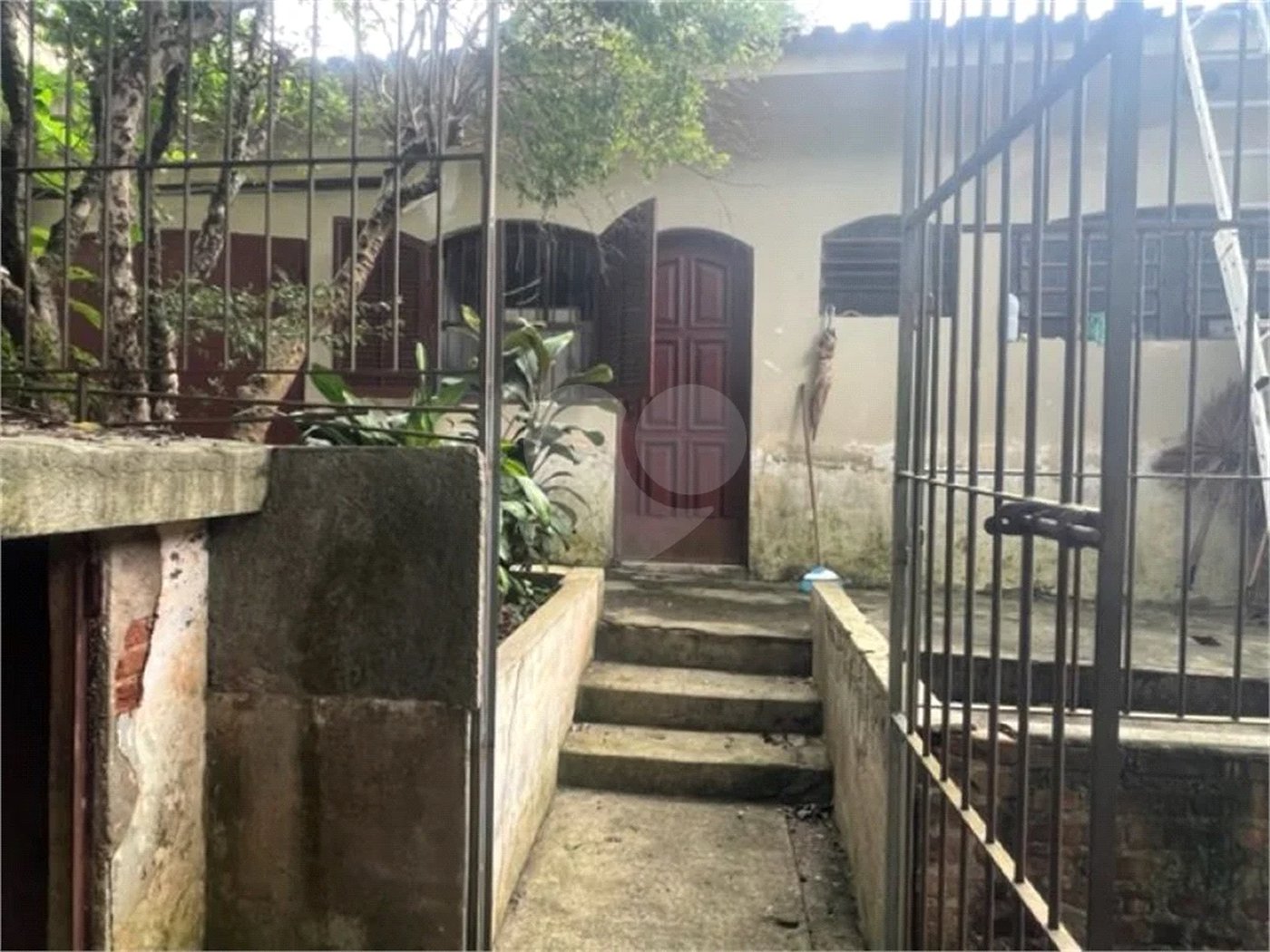 Vendo Terreno de 290m2 rua do Horto para sua casa ou investimento