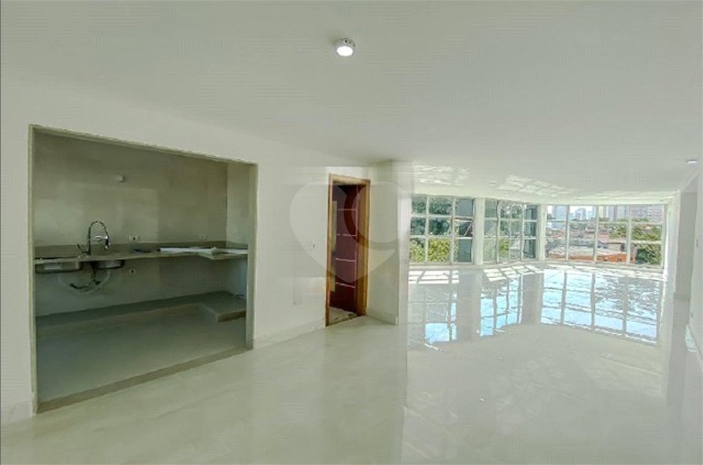 Apartamento com 260m² à venda na Av. Paes de Barros - Recém reformado 100% - Impecável.