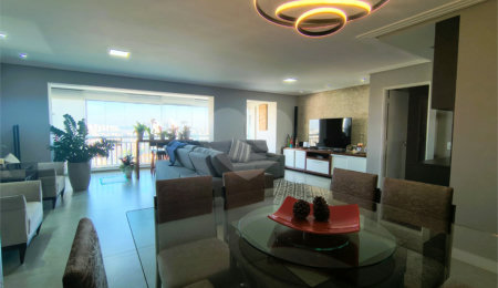 Apartamento à venda com 3 suítes em Lar São Paulo, São Paulo, SP
