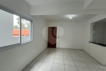 Apartamento com 2 dormitórios 1 vaga de garagem para locação no Alvinópolis