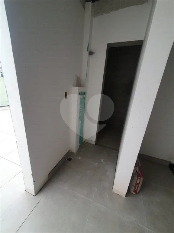 Cobertura com 100m² , 2 dormitórios , sendo 1 suíte , 1 vaga , à venda no bairro Campestre em Santo André.