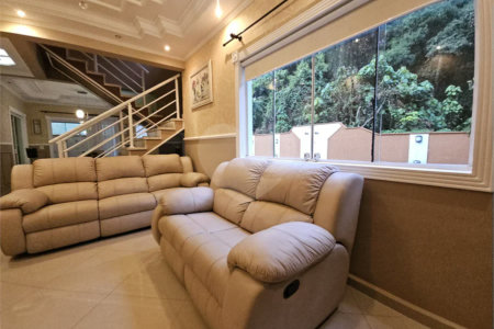 LINDA CASA PARA LOCAÇÃO COM 5 DORMITÓRIOS E PISCINA - Fernando Nobre – Cotia/SP
