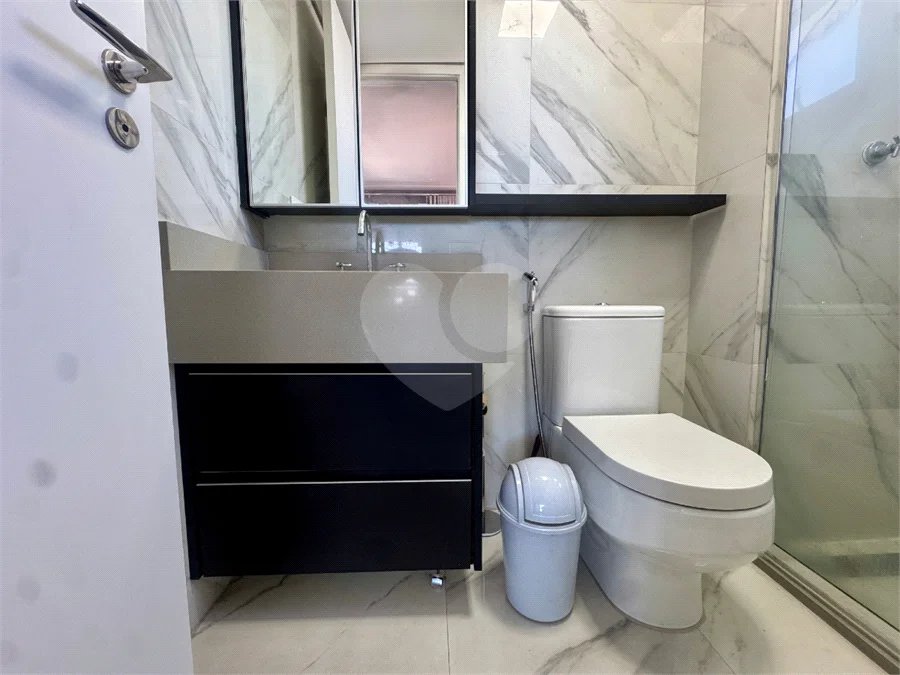 Último Andar | Estação Gabriele | 38 m² | Mobiliado | Campo Belo