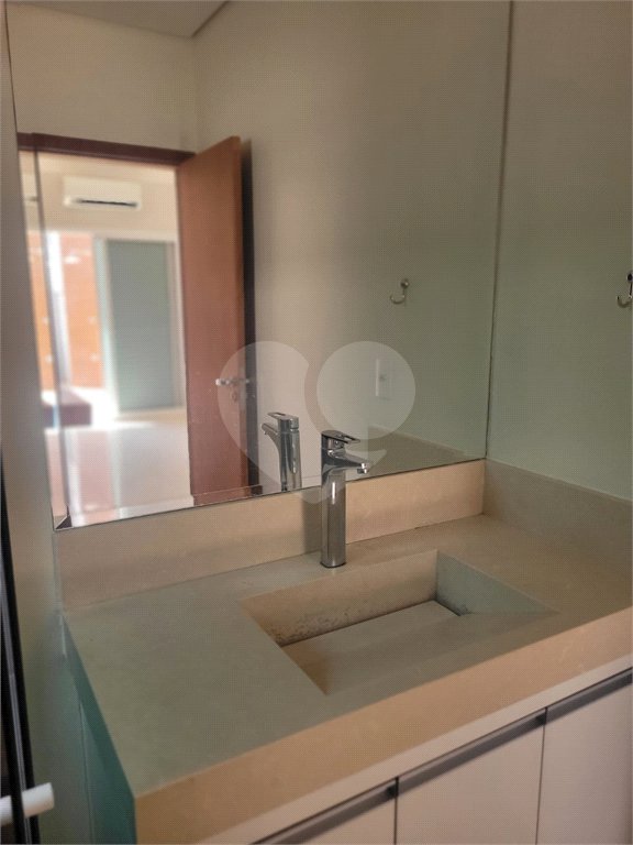 Indaiatuba- Condominio Maria Dulce-Venda e Locação - Terreno 300,00 ms - construido - 180,00 ms - Casa Terrea - 3 suites - escritório com ventilador, lavabo - cozinha com armários,forno, coifa e cooktop , ventilador - despensa - lavanderia com armarios- varanda gourmet com churrasqueira, quintal c