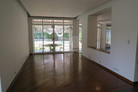 Casa de Vila à venda com 4 suítes em Morumbi, São Paulo, SP