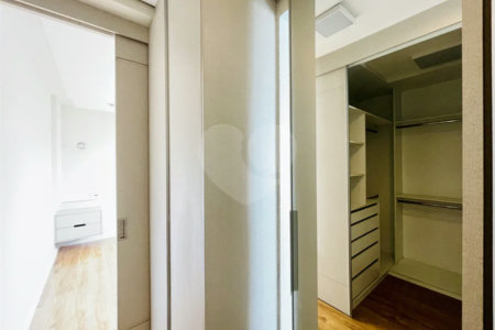 OPORTUNIDADE DE COMPRA NO DOMO HOME - 123 M² 3 DORMITORIOS SUITE COM CLOSET ANDAR ALTO!