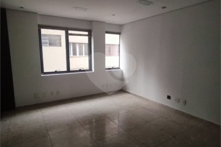 Sala comercial para locação no Jardim Paulista, 90 m², 2 garagens