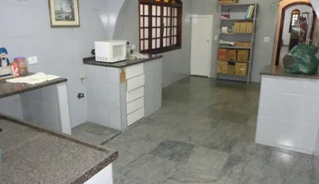 Casa à venda com 3 quartos, sendo 1 suíte,  em Vila Campesina, Osasco, SP