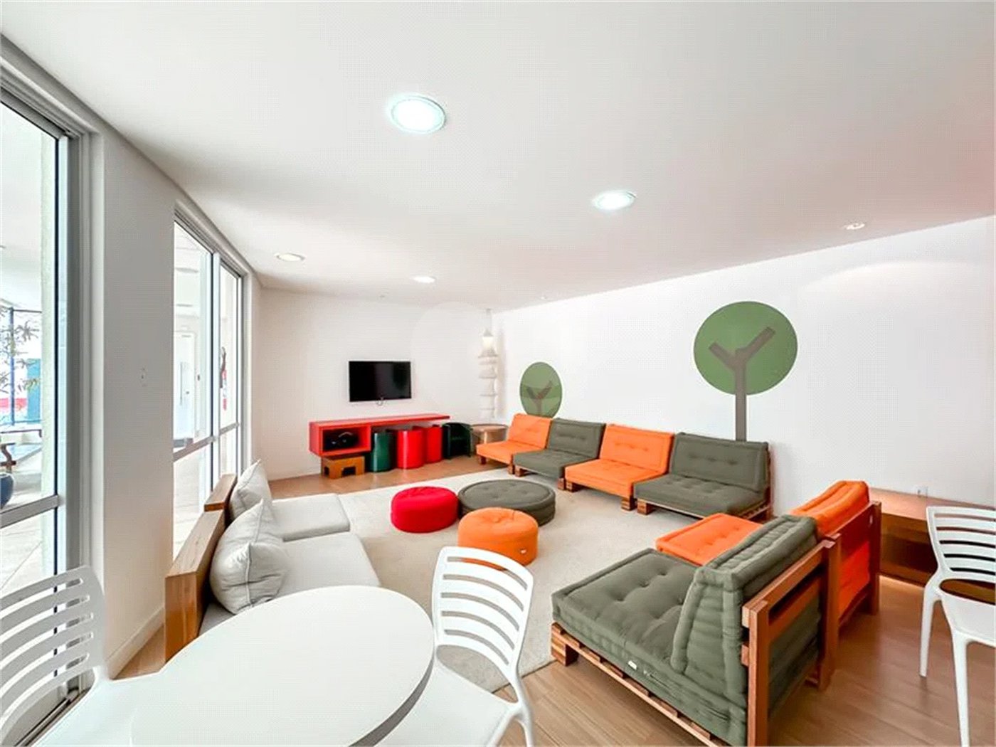 Apartamento à venda com 3 suítes em Vila Mariana, São Paulo, SP