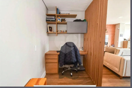 Apartamento à venda na Vila Mariana. Localização espetacular!