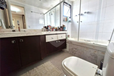 Apartamento a venda com 3 quartos no Alto da Boa Vista