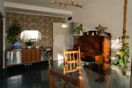 Sobrado á venda - Mirandópolis