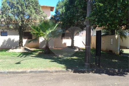 Excelente sobrado no Condomínio Parque Sabará