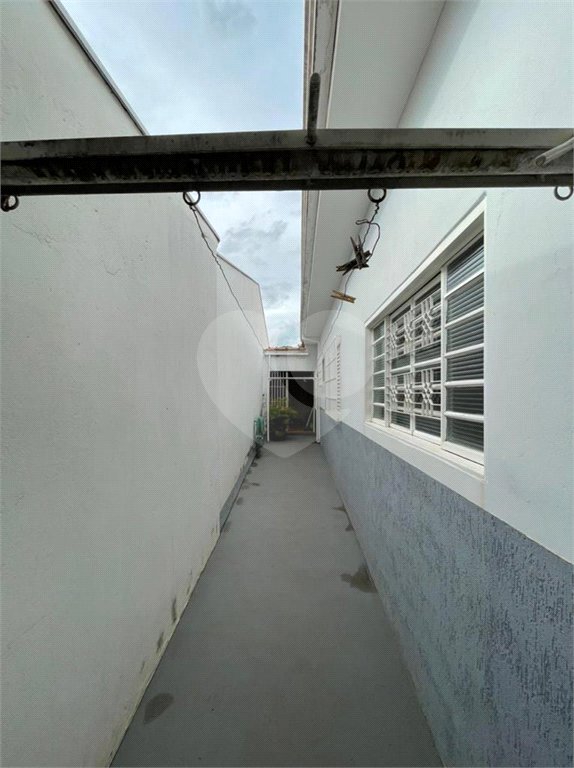 Casa térrea para venda no bairro Vila Xavier em Araraquara/SP.