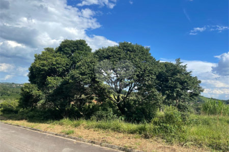 Terreno à venda em Arataba II, Louveira, SP