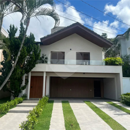 Casa à venda com 4 suítes no condomínio Alphaville 3, Santana de Parnaíba - SP