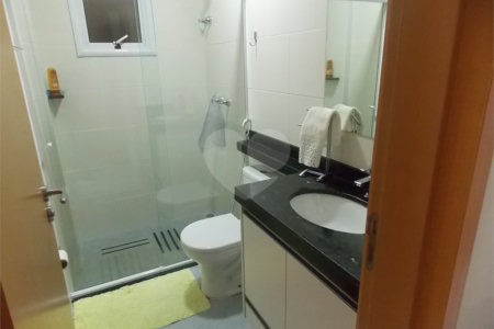 Confortável apartamento no Jardim Floresta em Aibaia sp