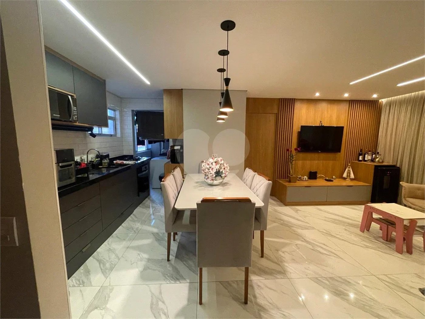 Apartamento com 70m², 3 dormitórios, 1 suíte, 1 vaga, à venda na Vila Guilherme.