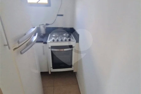Apartamento mobiliado em Moema, - 1 quarto, sala e cozinha - 1 vaga