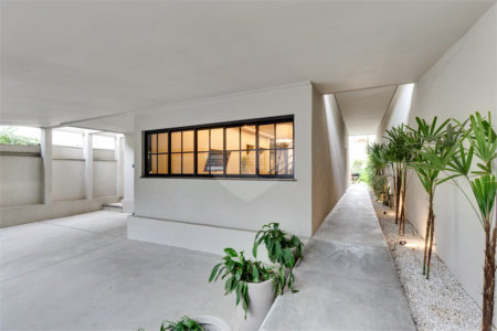 Casa de Vila à venda com 5 quartos, sendo 3 suítes, em Jardim Hípico, São Paulo, SP