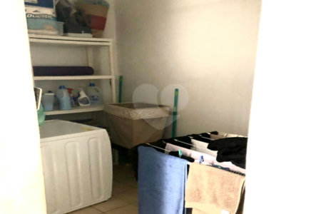 Apartamento 2 quartos. Rua Avanhandava.