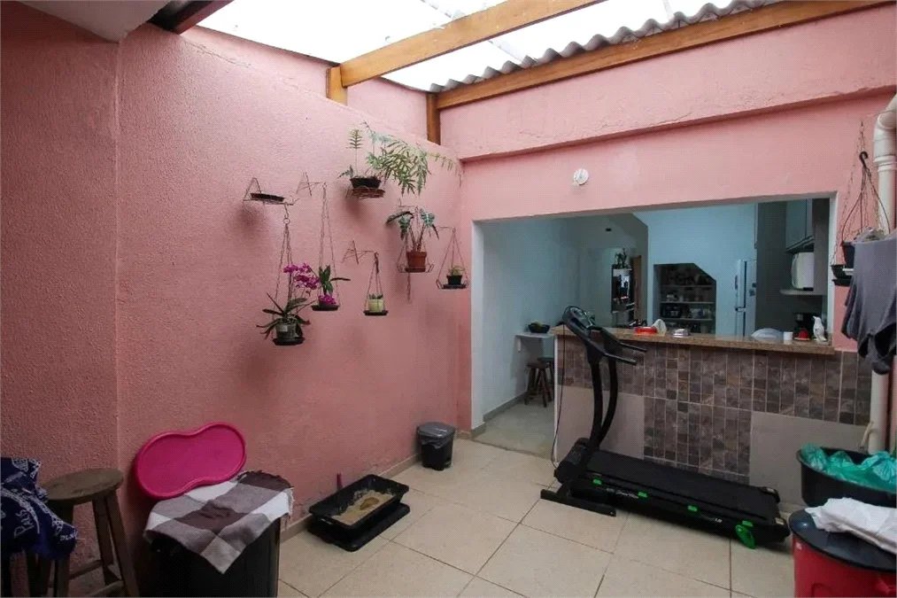 Casa à venda com 2 quartos em Jardim Rizzo, São Paulo, SP
