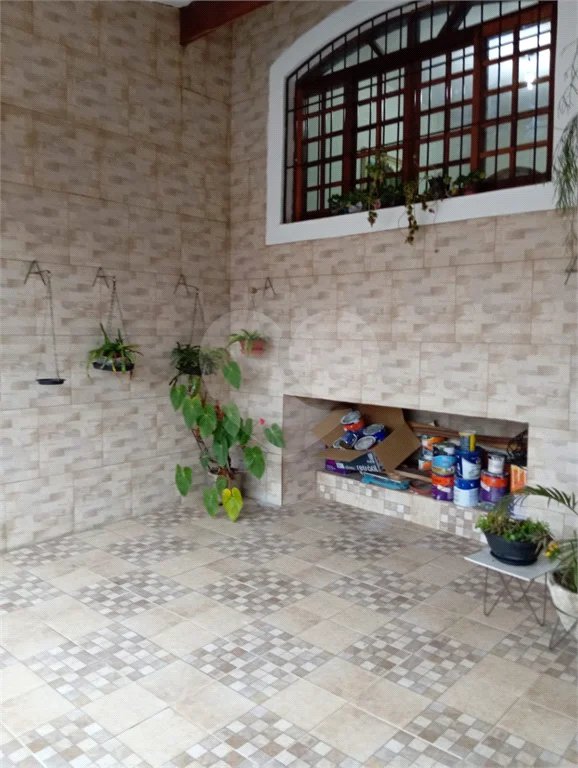 Sobrado com 3 dormitórios na Vila Ede