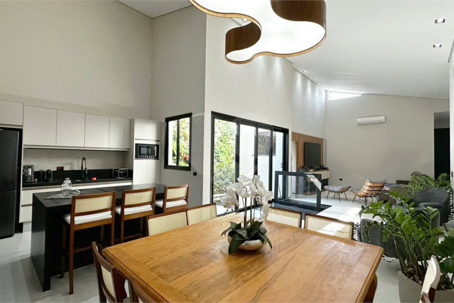 Casa de altíssimo padrão à venda no Condomínio Park Campestre I em Piracicaba - SP.